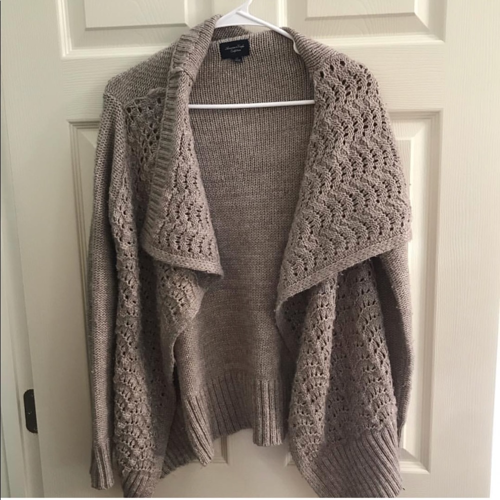 American Eagle sweater